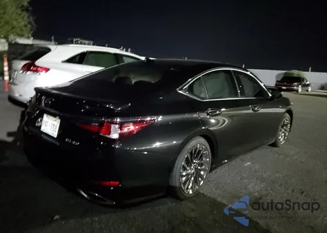 2025 Lexus Es 350 Bas z USA, uszkodzony, nr VIN 192710